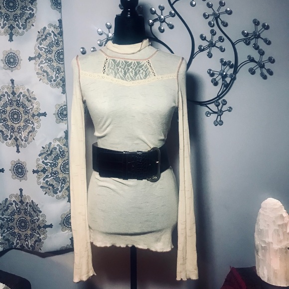Free People Dresses & Skirts - FREE PEOPLE Lace Turtleneck Long Sleeve Dress